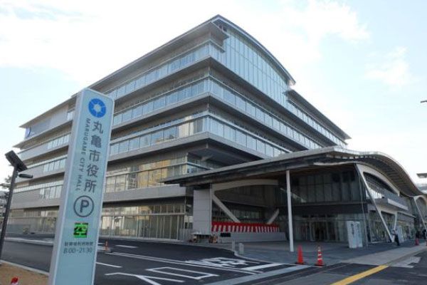 marugameyakusyo.jpg